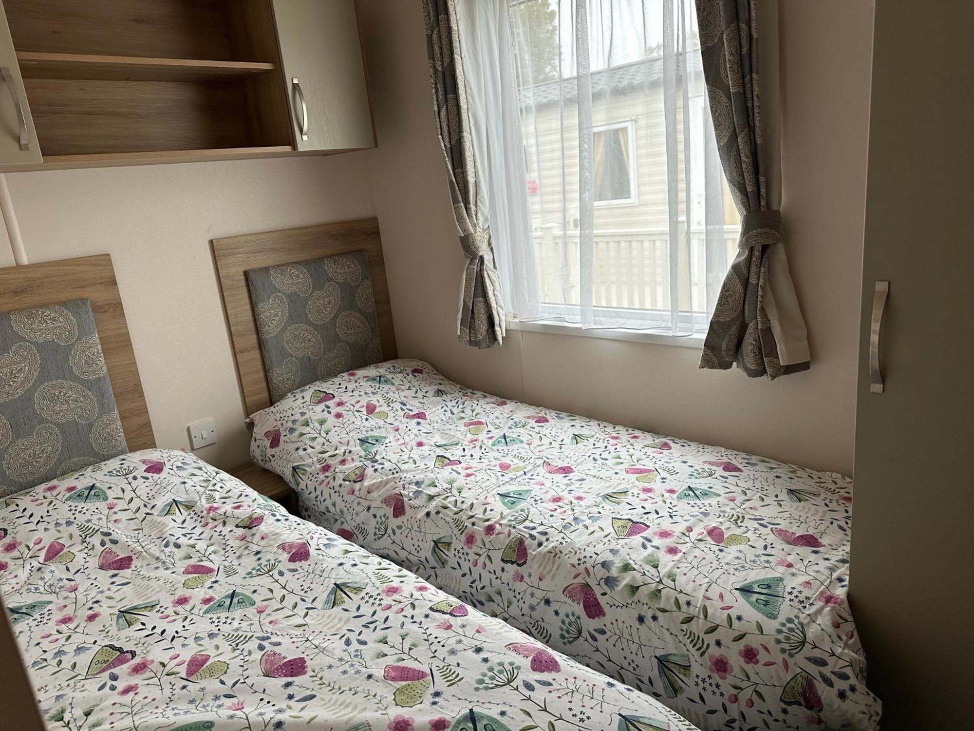Felixstowe Chimo Caravan 8 Sleeps 5 Min To Beach เฟลิกซ์สโตว์ ภายนอก รูปภาพ